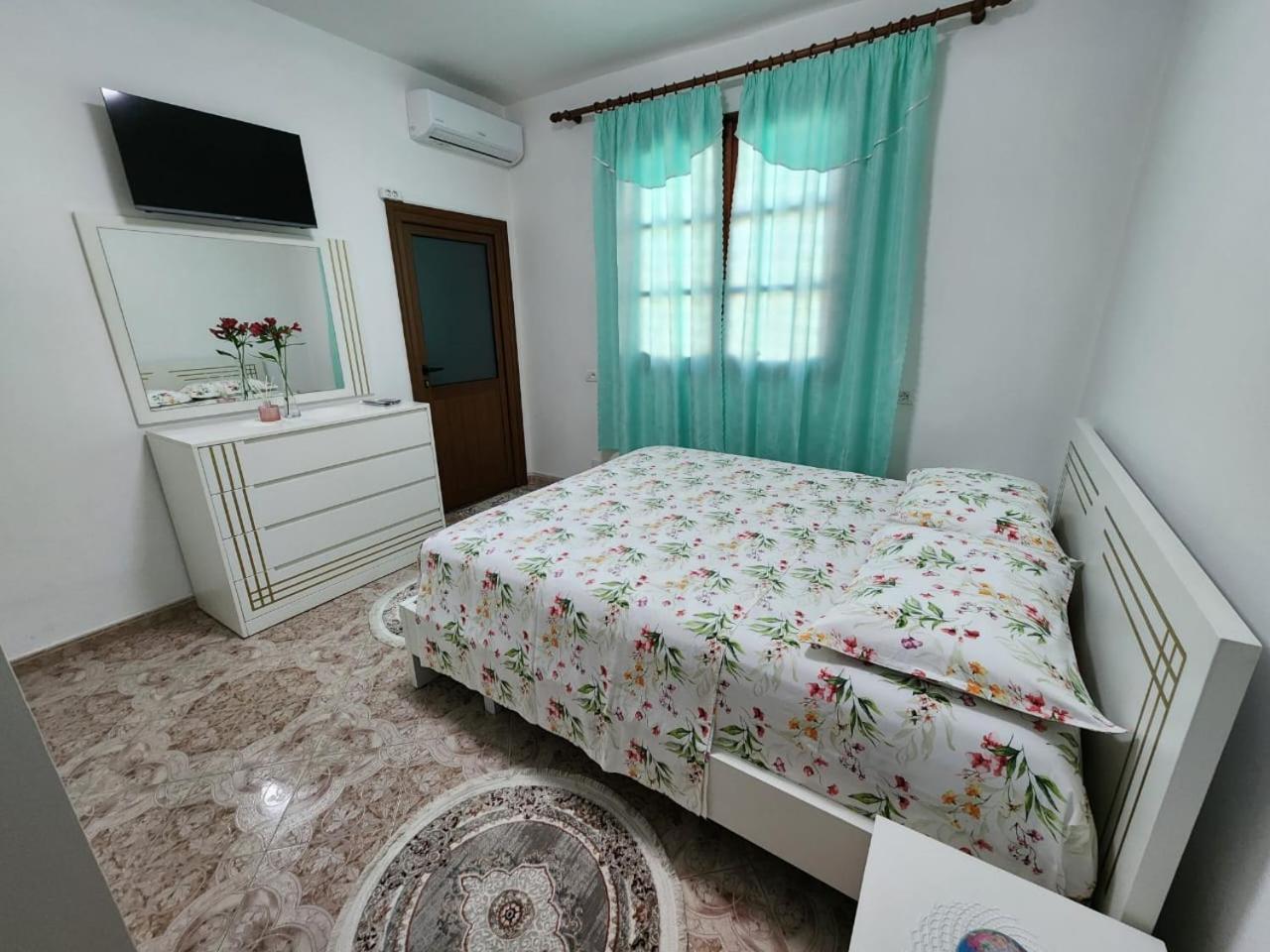 Private Room On A Shared Apartament Near Durres Beach Εξωτερικό φωτογραφία