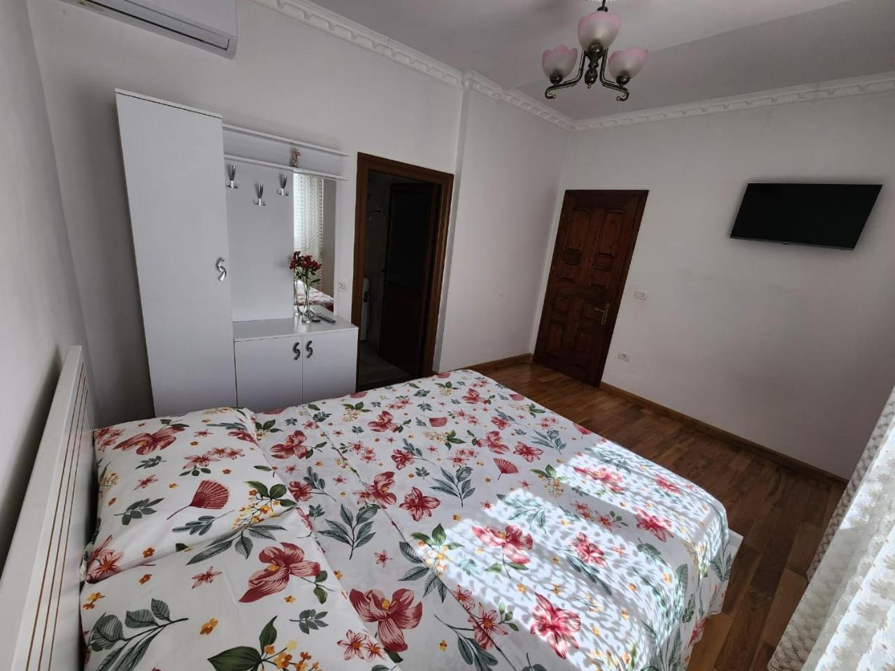 Private Room On A Shared Apartament Near Durres Beach Εξωτερικό φωτογραφία